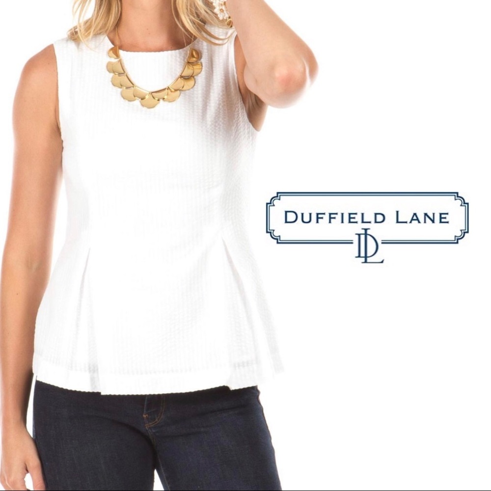 Duffield Lane White seersucker sleeveless top S 4